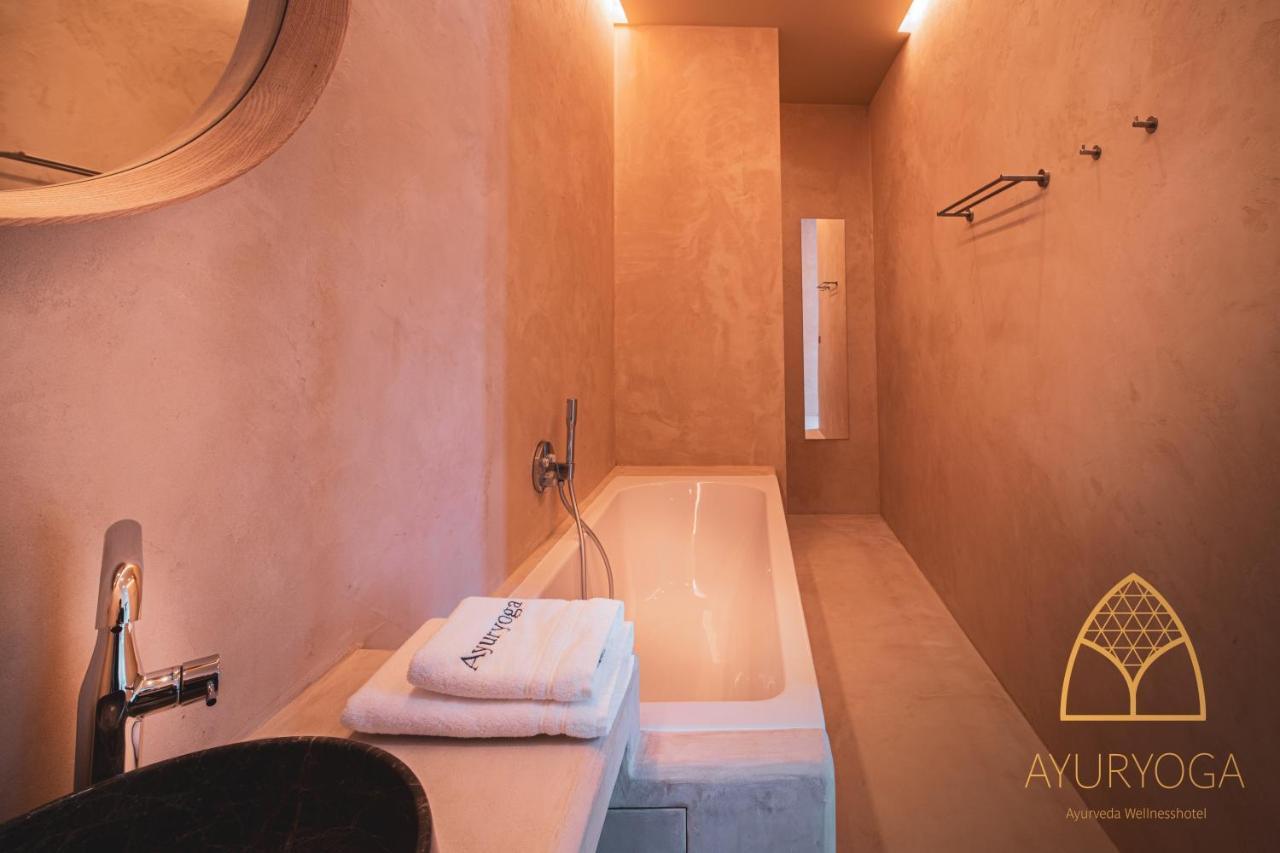 Ayuryoga Wellnesshotel Petegem Exterior foto